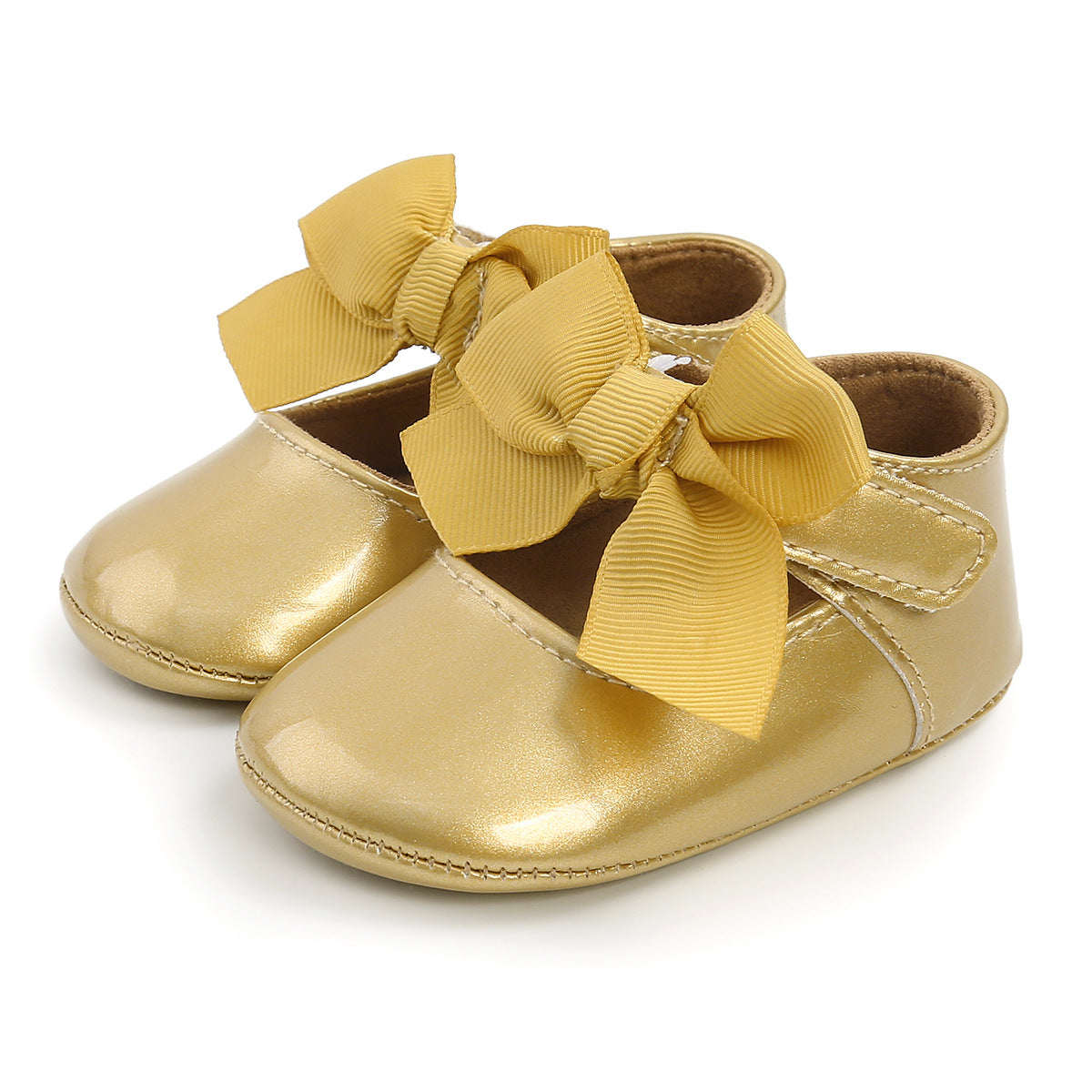 Infant girl hot sale gold shoes